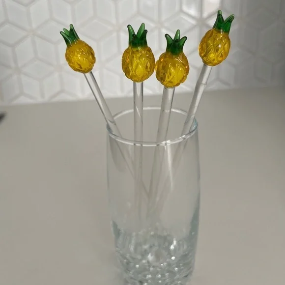 CRATE & BARREL Set of 4 Glass Pineapple Swizzle Sticks Cocktails Barware Tiki - Picture 5 of 12